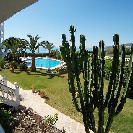 Stella Maris - Sleeps 4 Apartment Nerja Bagian luar foto